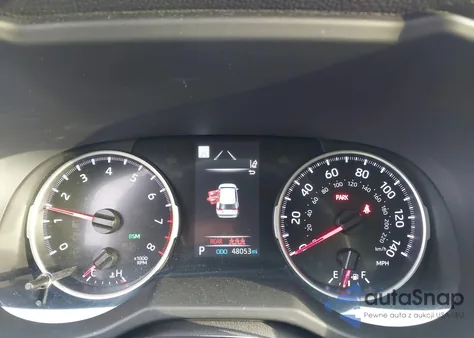 2022 Toyota Rav4 Xle z USA, uszkodzony, nr VIN 2T3P1RFV6NW308439